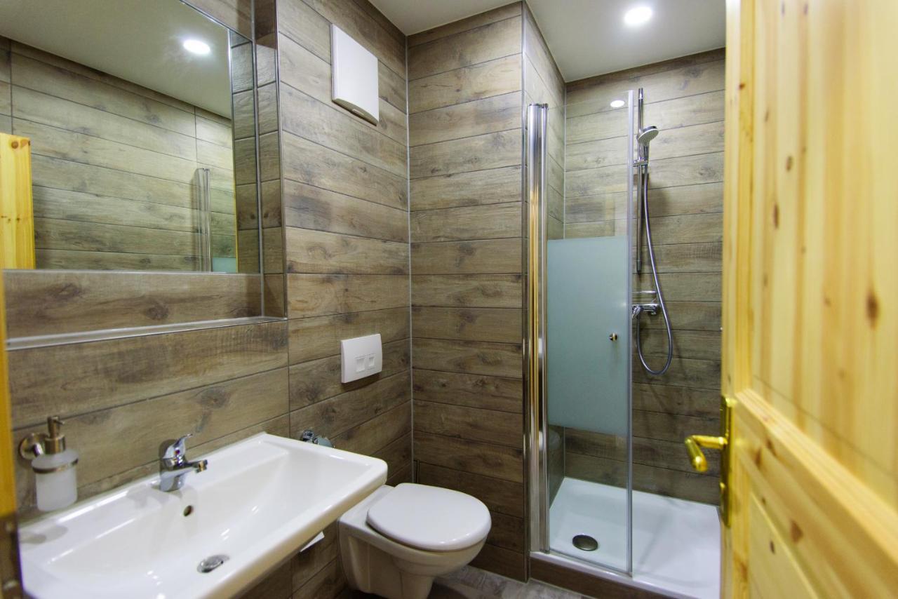 Hotel Bohn Метцинген Экстерьер фото